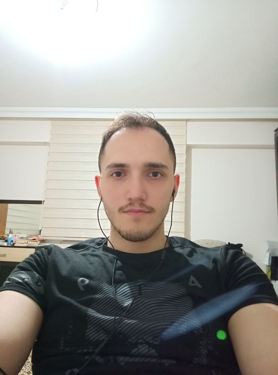 Tahir Emre Ak